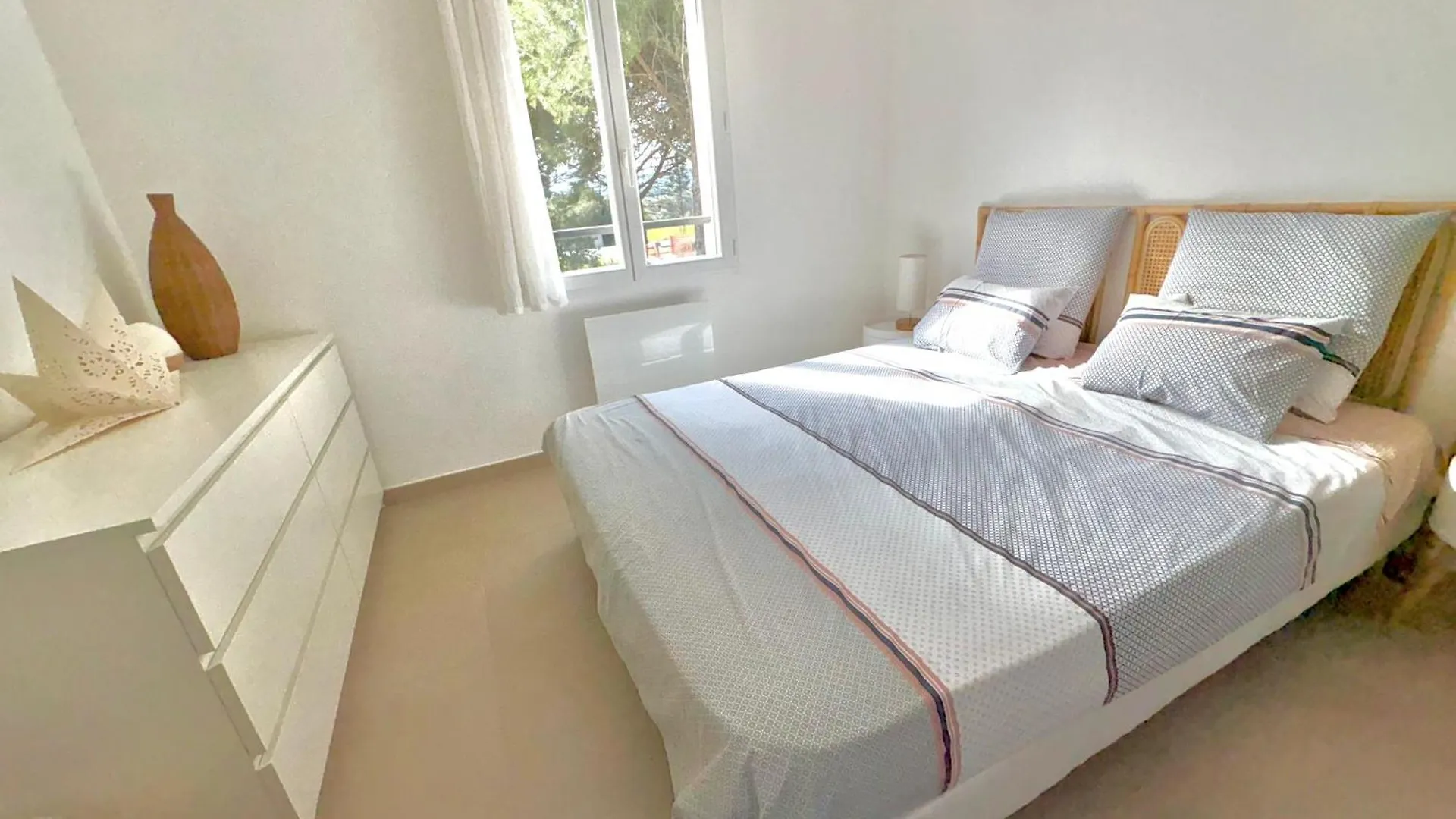 Villa Style Bastide Provencale, Piscine, Jardin Et Parkings Le Muy France
